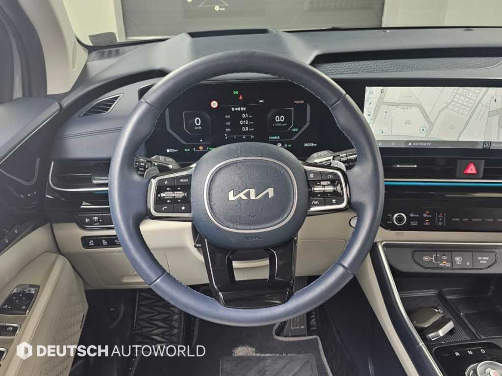 Kia Carnival — photo 13