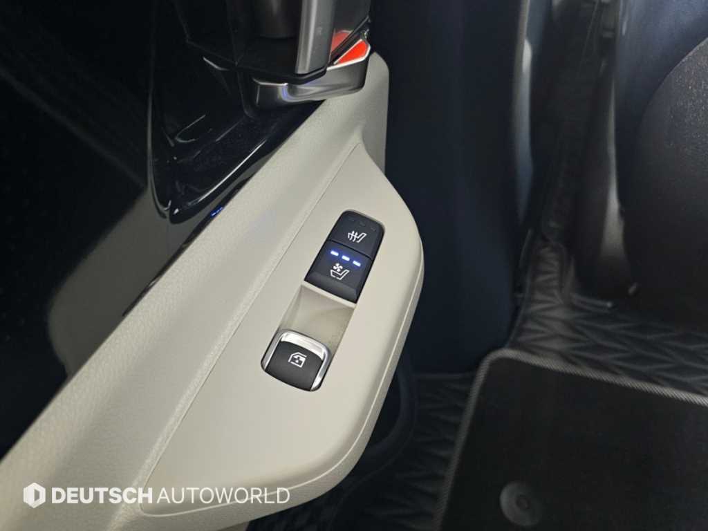 Kia Carnival — photo 16