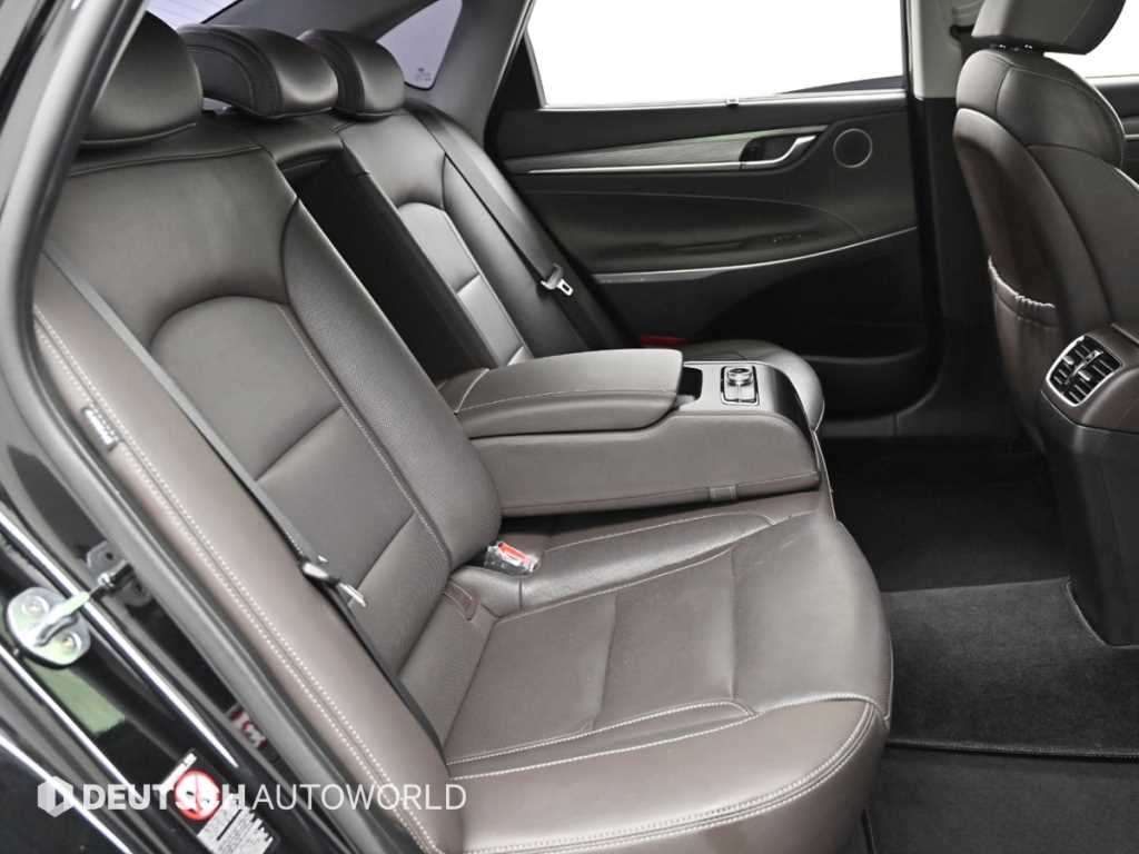 Hyundai Grandeur — photo 12