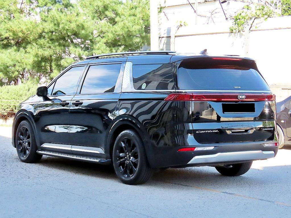 Kia Carnival — photo 03