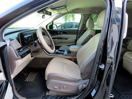 Kia Carnival — photo 05