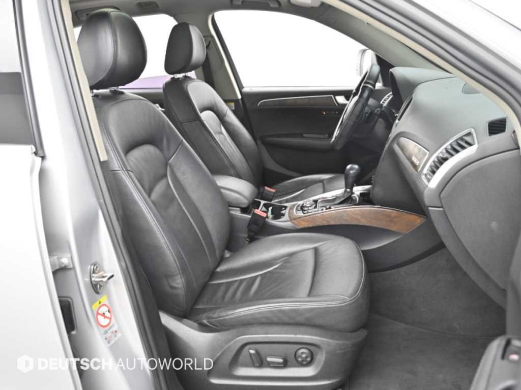 Audi Q5 — photo 10