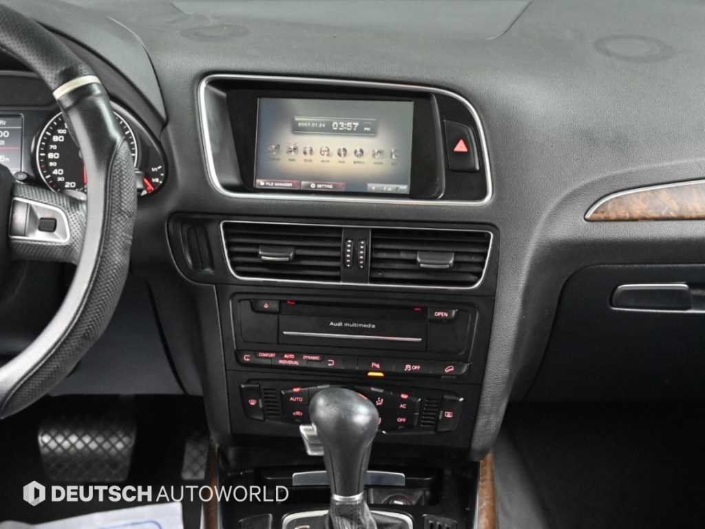 Audi Q5 — photo 14