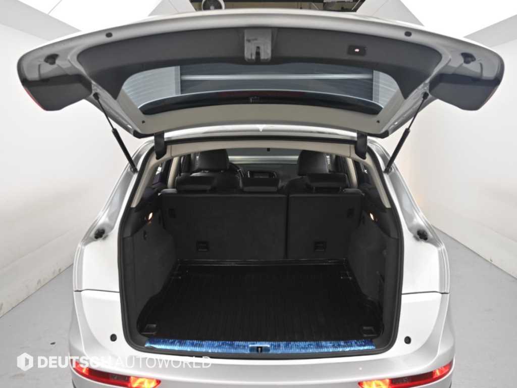 Audi Q5 — photo 19