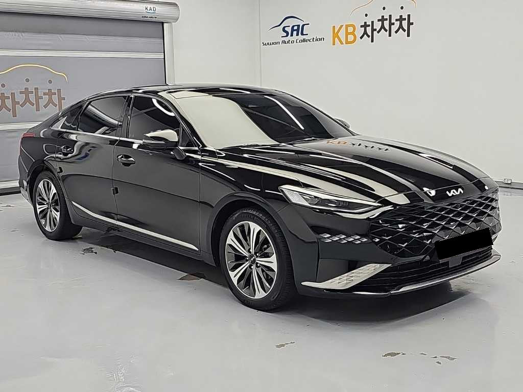 Kia K8 — photo 04
