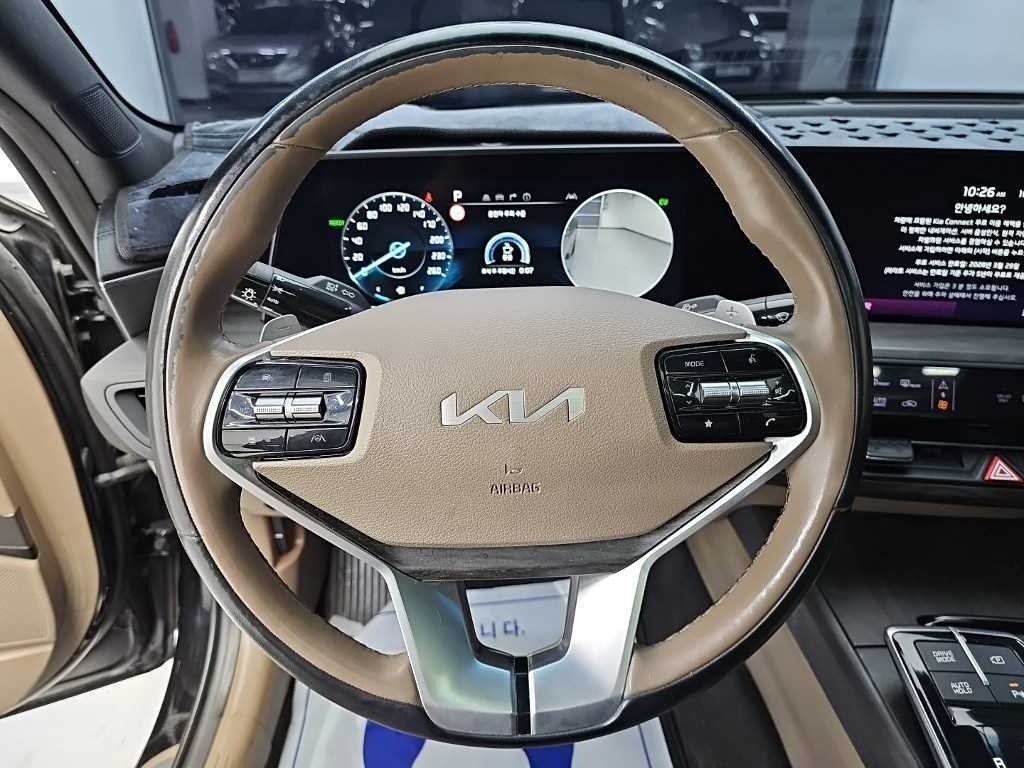 Kia K8 — photo 08
