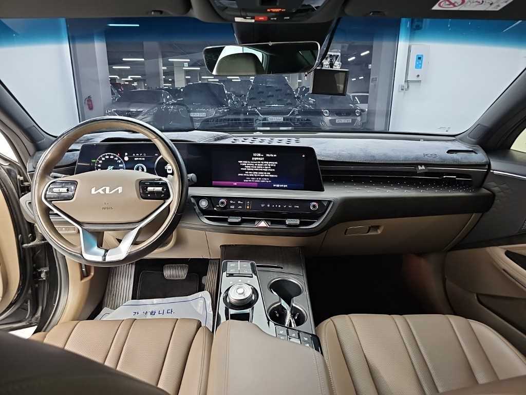 Kia K8 — photo 10