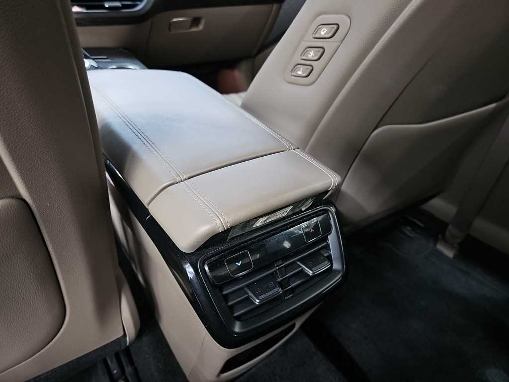 Kia K8 — photo 16