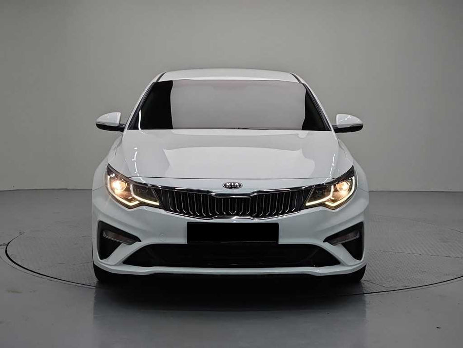 Kia K5 — photo 02