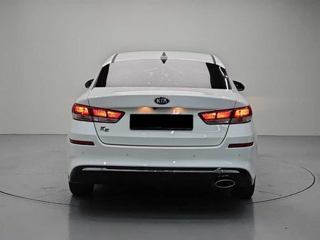 Kia K5 — photo 03