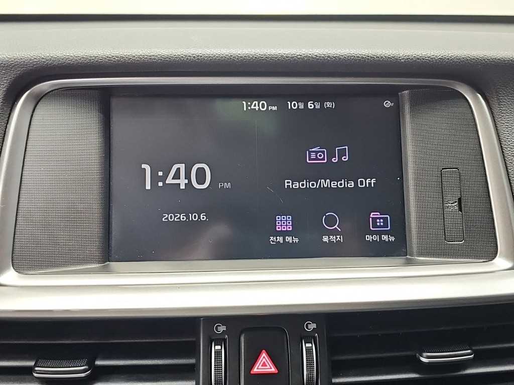 Kia K5 — photo 13