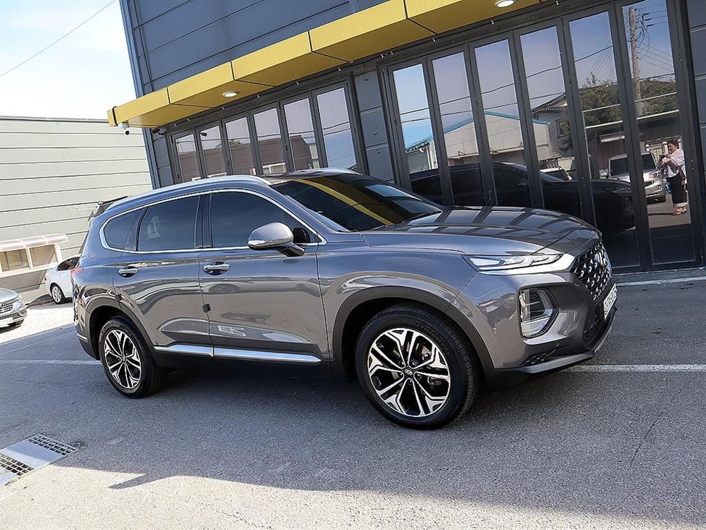 Hyundai Santafe — photo 20