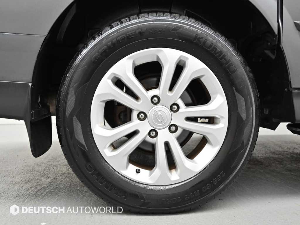 KGM KORANDO — photo 05