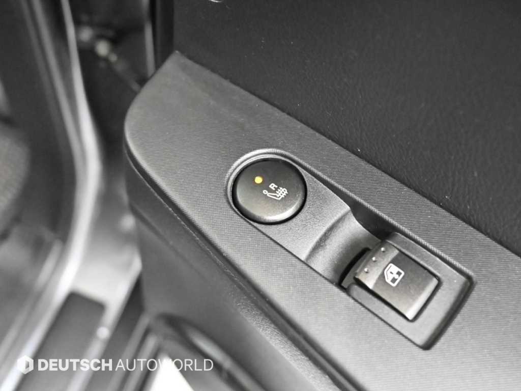 KGM KORANDO — photo 16