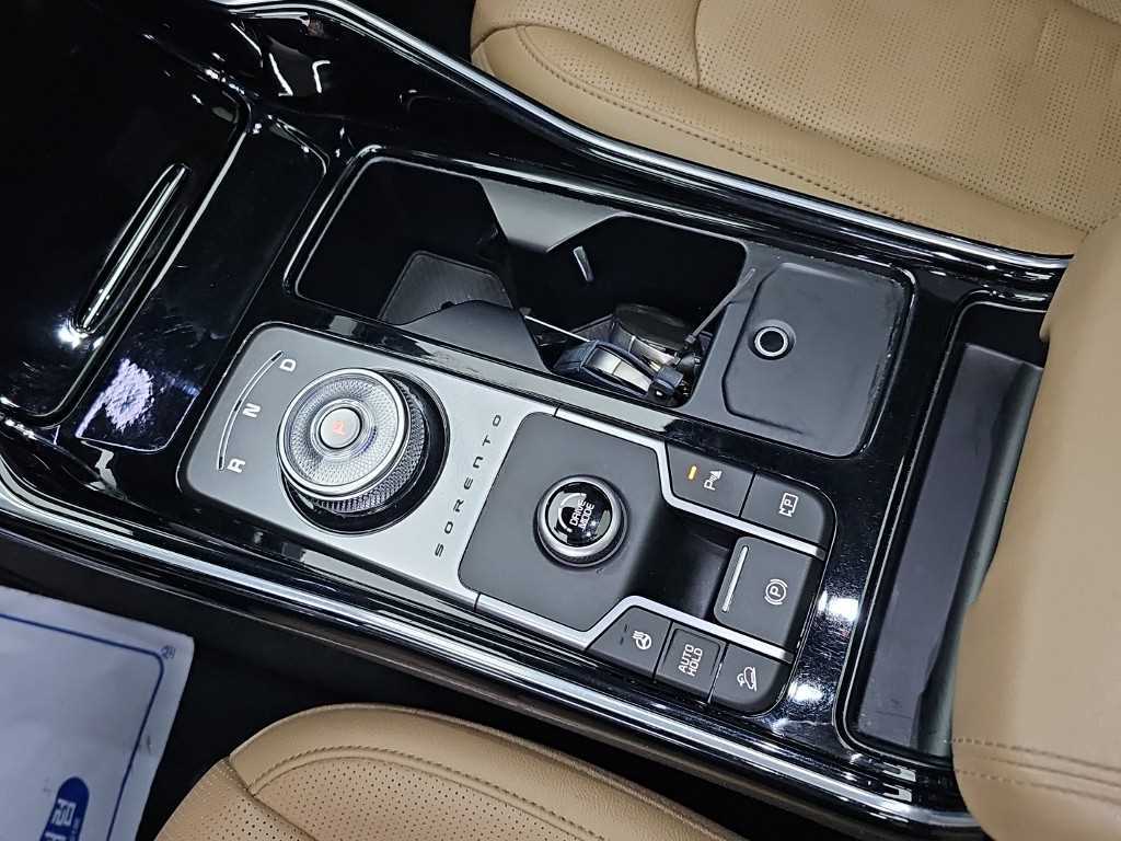 Kia Sorento — photo 08