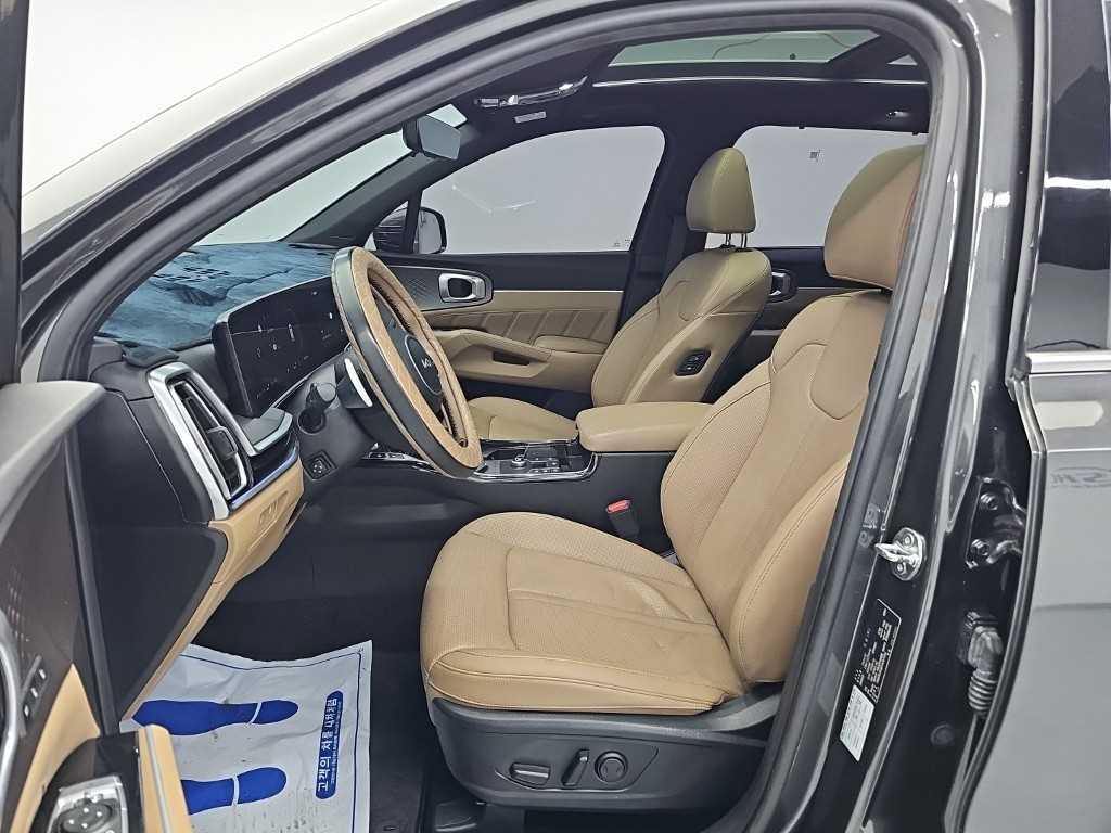 Kia Sorento — photo 11