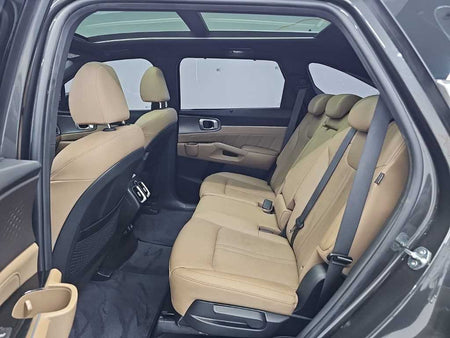 Kia Sorento — photo 12