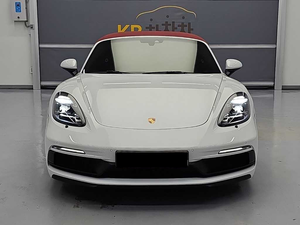 Porsche 718 — photo 02