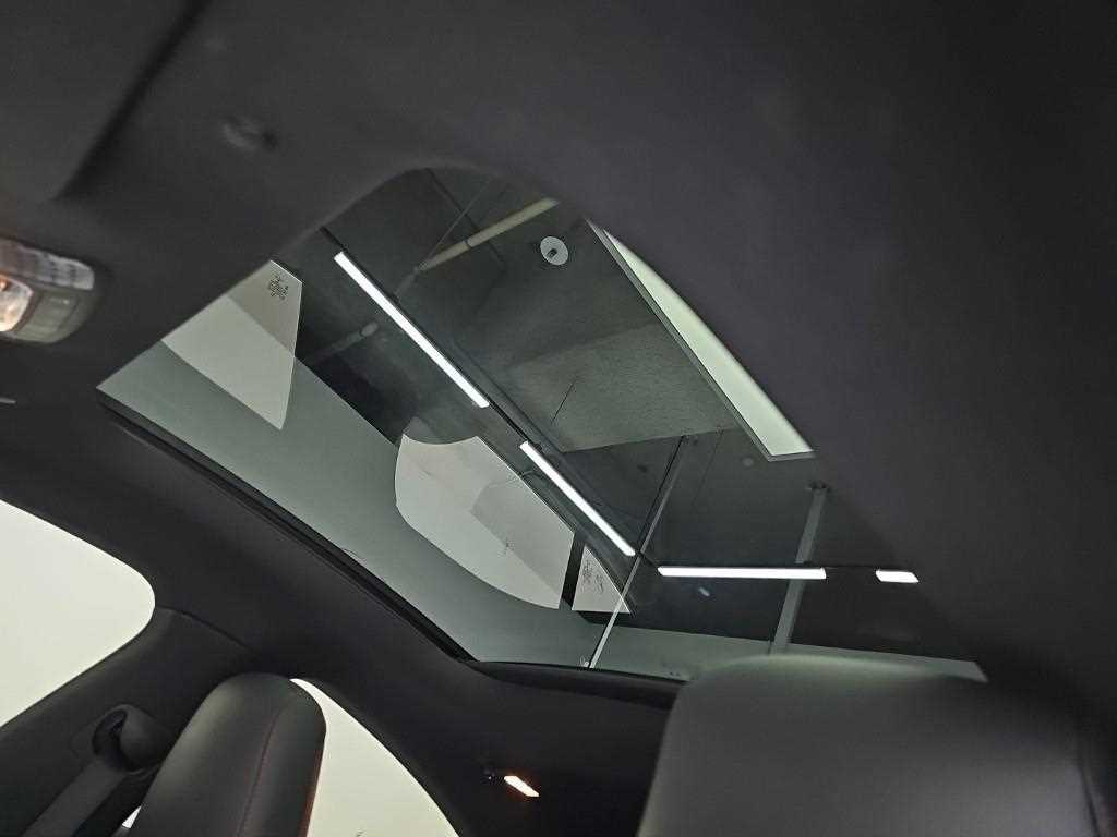 Mercedes-Benz CLA-Class — photo 12