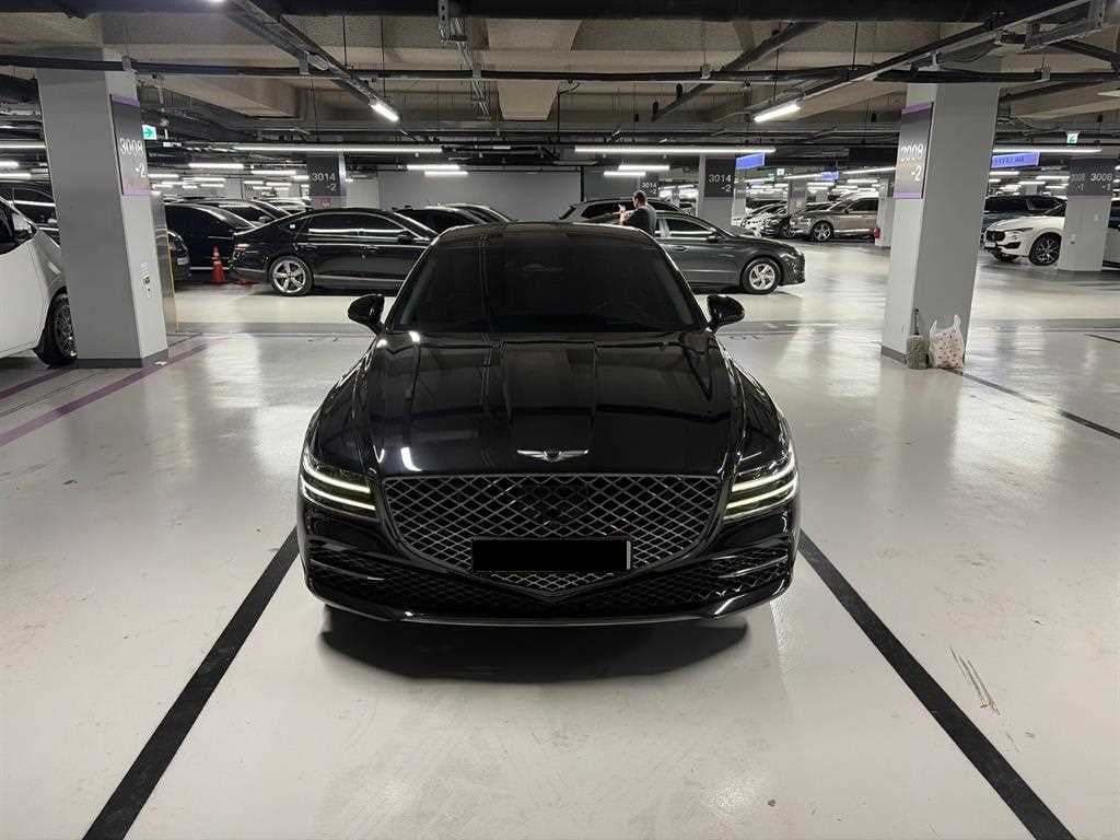 Genesis G80 — photo 01