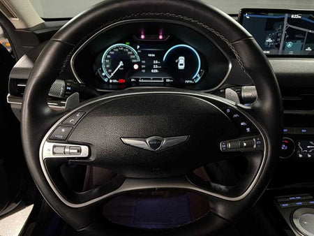 Genesis G80 — photo 08