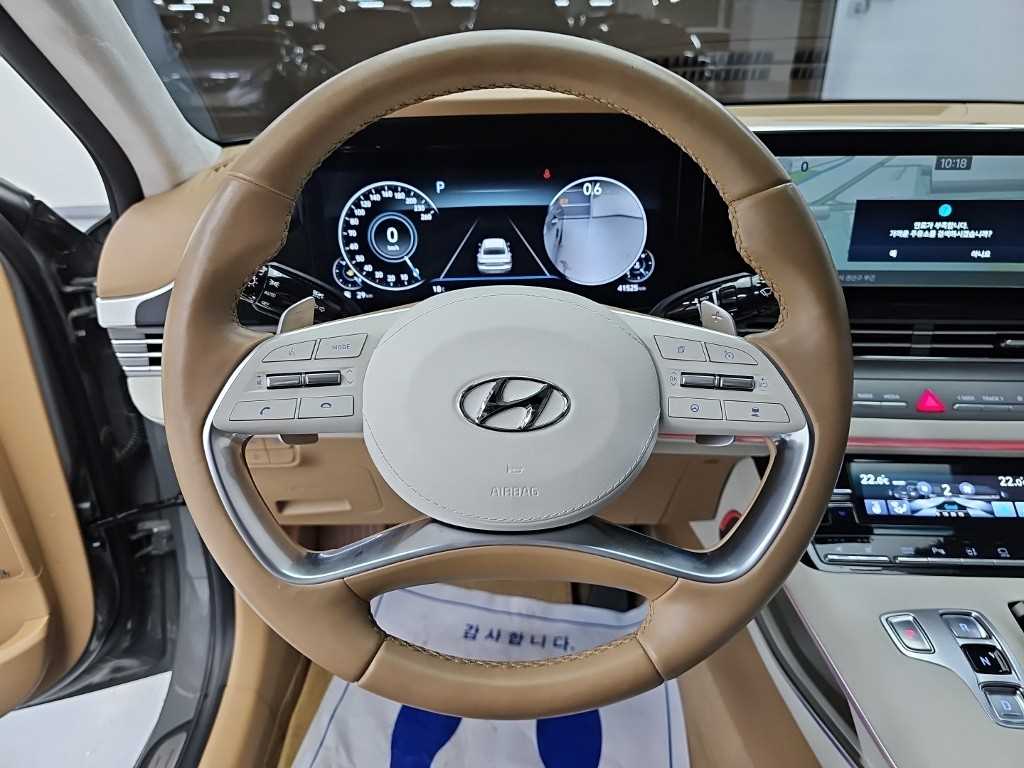 Hyundai Grandeur — photo 09