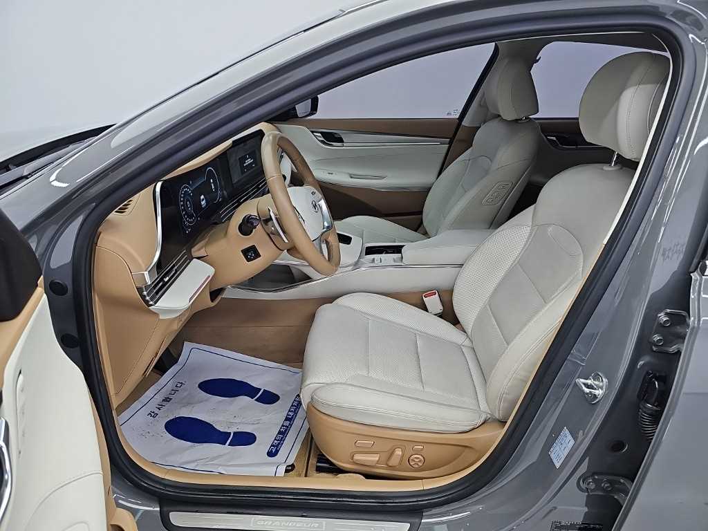Hyundai Grandeur — photo 11