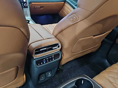 Genesis GV80 — photo 13