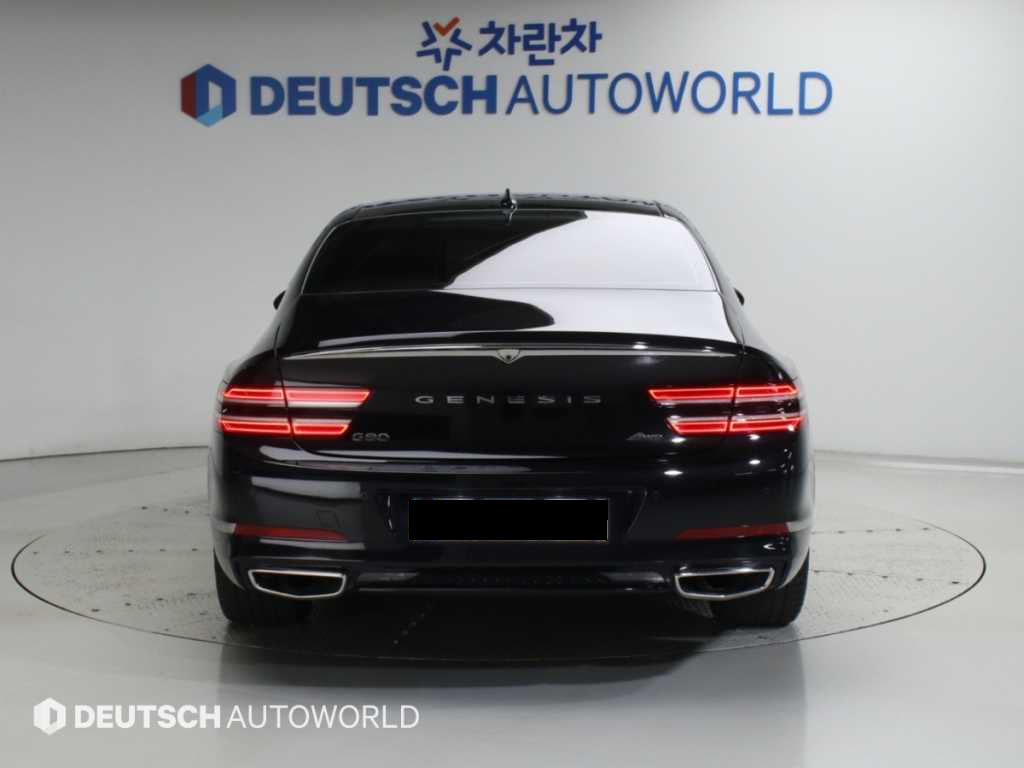 Genesis G80 — photo 04