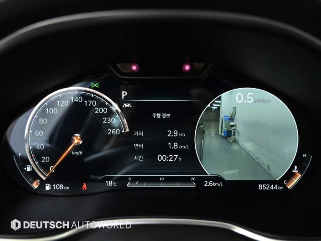Genesis G80 — photo 08