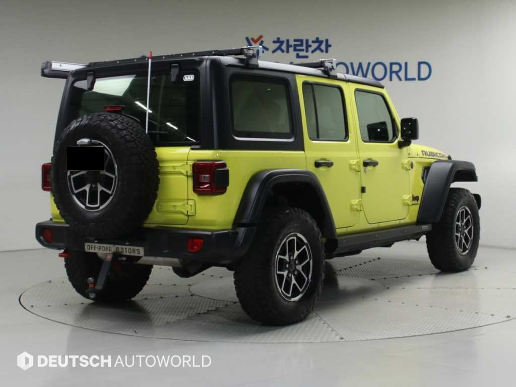 Jeep Wrangler — photo 02