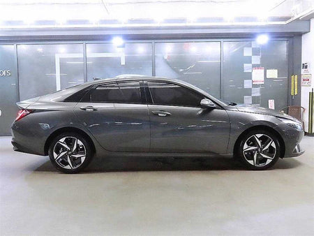 Hyundai Avante — photo 03