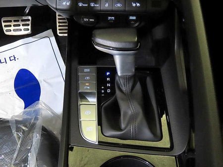 Hyundai Avante — photo 12