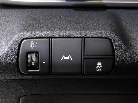Hyundai Avante — photo 11