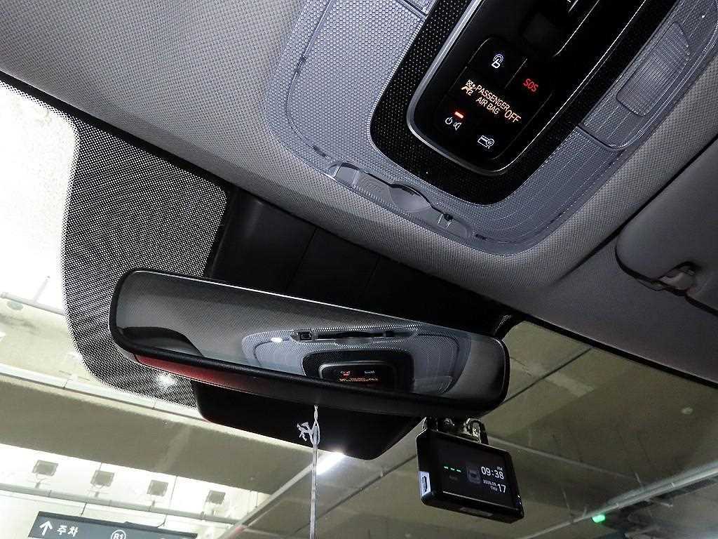 Hyundai Avante — photo 14