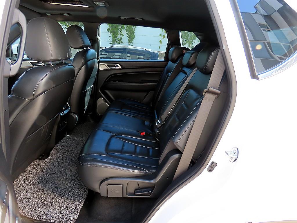 KGM Rexton — photo 06