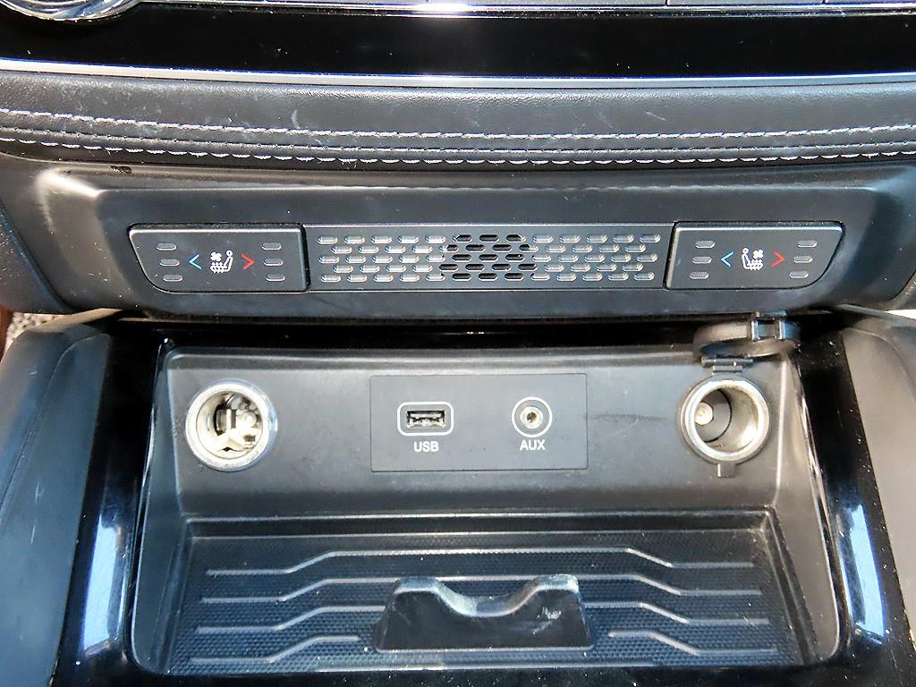 KGM Rexton — photo 14
