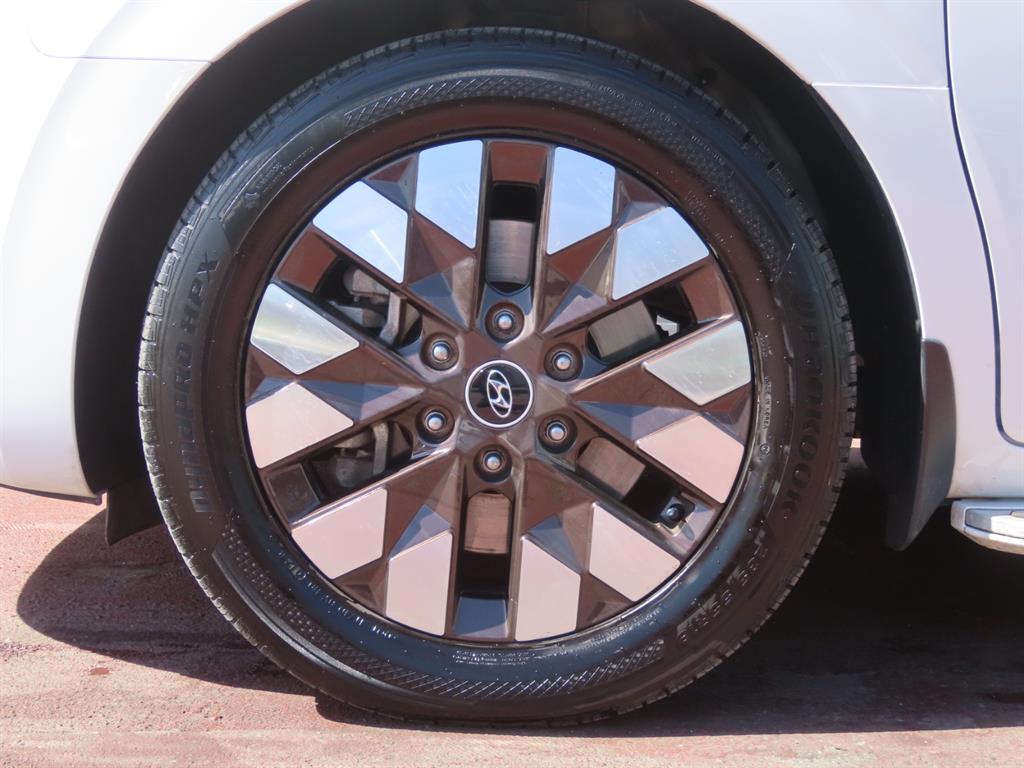 Hyundai Staria — photo 20