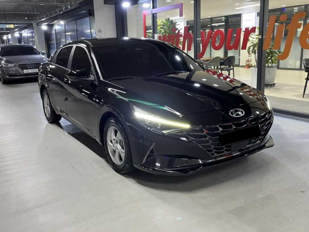 Hyundai Avante — photo 01
