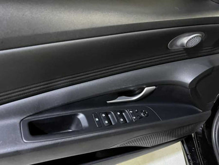 Hyundai Avante — photo 12