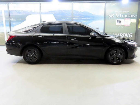 Hyundai Avante — photo 03