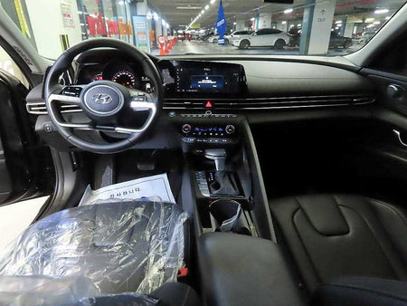 Hyundai Avante — photo 10