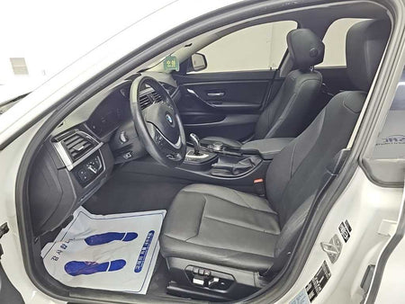 BMW 4-Series — photo 11