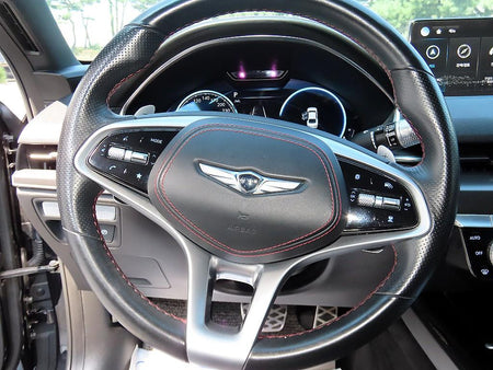 Genesis G80 — photo 08