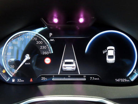 Genesis G80 — photo 09