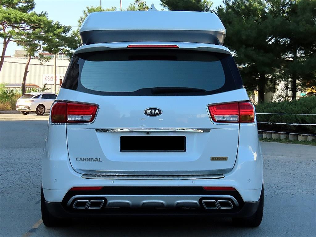 Kia Carnival — photo 04