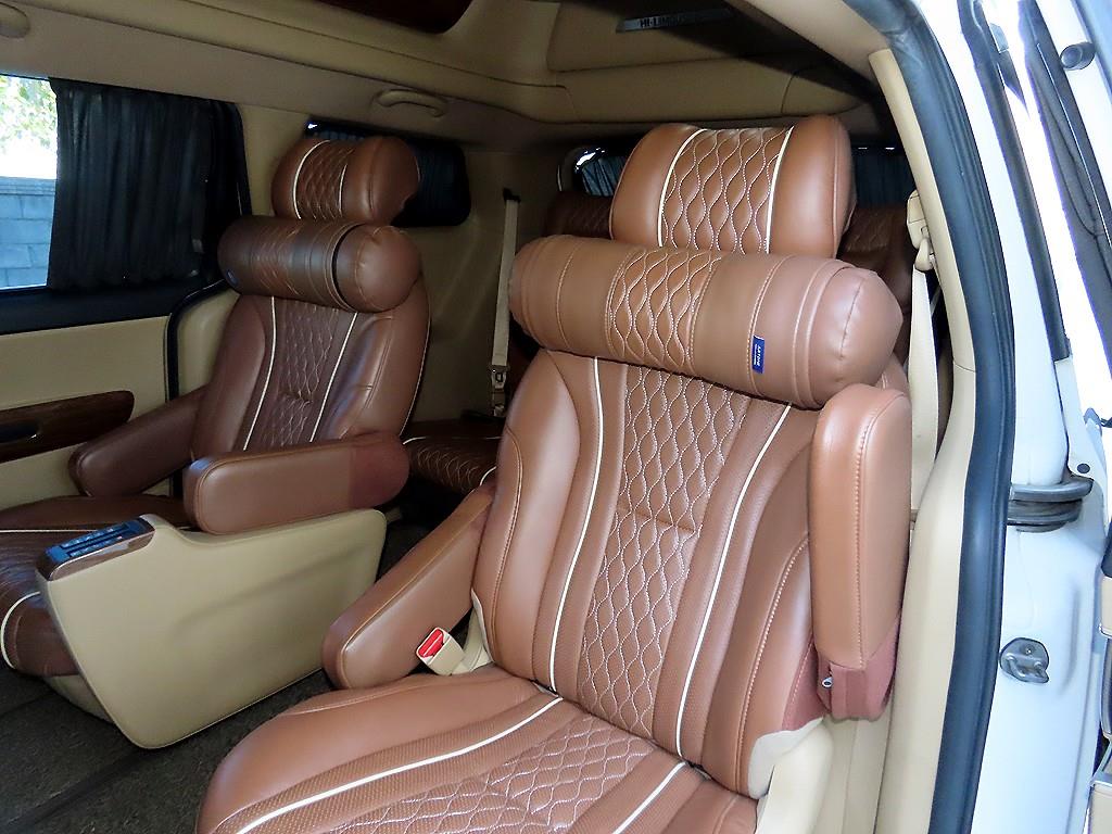 Kia Carnival — photo 07
