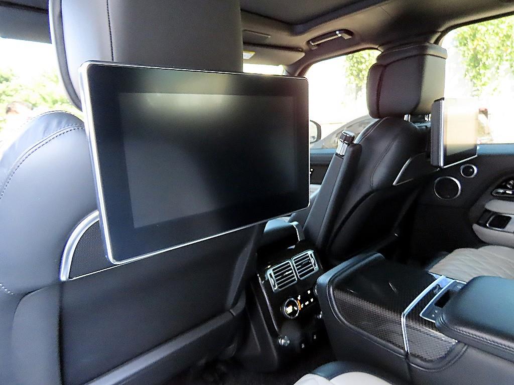 Land Rover Range Rover — photo 16