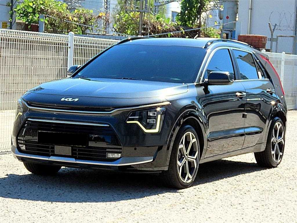 Kia Niro — photo 02