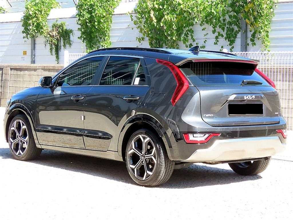 Kia Niro — photo 03